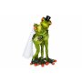 Frog bride and groom